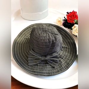 Women’s Blue & White Sunhat, Gardening Hat, Sun Protection